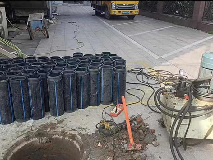 中方PE置换管厂家 DN315置换管 非开挖管短管置换